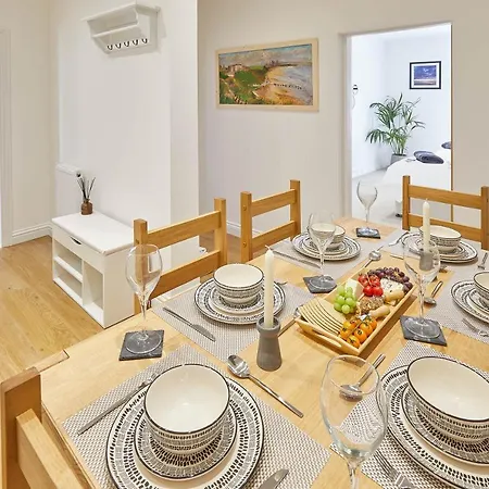 아파트 Host & - Seaside *